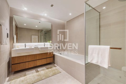 Apartamento para arrendamento em Al Wasl, Dubai, EAU 3 quartos, 183.48 m2 № 756853 - foto 22