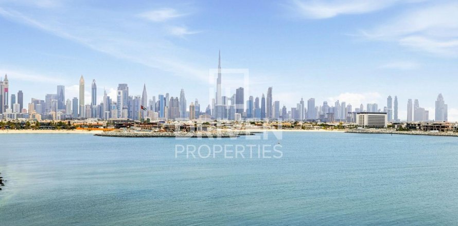 Διαμέρισμα σε Jumeirah, Dubai, ΗΑΕ 2 υπνοδωμάτια, 185.06 τ.μ. Αρ. 756852