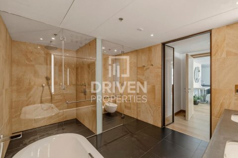 Apartmen di Jumeirah, Dubai, UAE 1 bilik tidur, 150.41 meter persegi № 756833 - foto 26