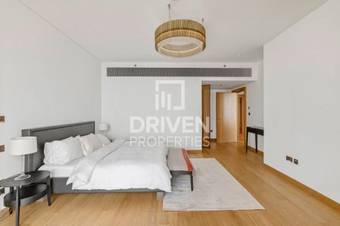 Apartmen di Jumeirah, Dubai, UAE 1 bilik tidur, 150.41 meter persegi № 756833 - foto 20