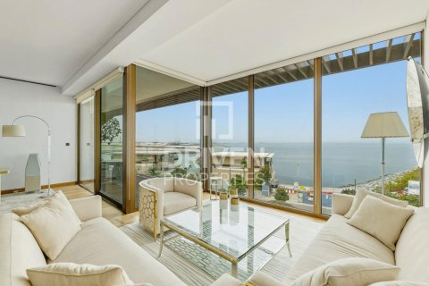Apartmen di Jumeirah, Dubai, UAE 1 bilik tidur, 150.41 meter persegi № 756833 - foto 13