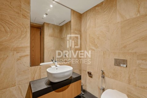 Apartmen di Jumeirah, Dubai, UAE 1 bilik tidur, 150.41 meter persegi № 756833 - foto 16