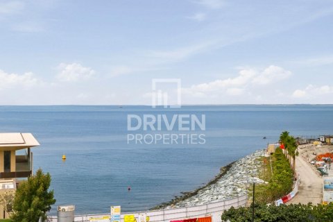 Apartmen di Jumeirah, Dubai, UAE 1 bilik tidur, 150.41 meter persegi № 756833 - foto 3