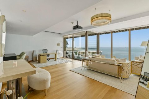 Apartmen di Jumeirah, Dubai, UAE 1 bilik tidur, 150.41 meter persegi № 756833 - foto 1