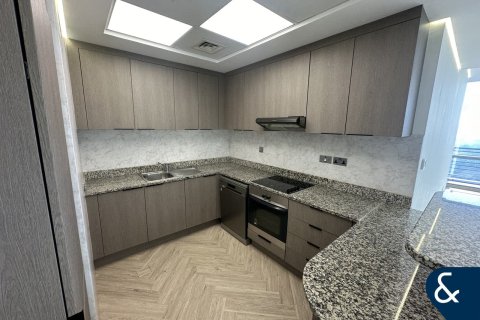 Apartmen di DIFC, Dubai, UAE 2 bilik tidur, 158 meter persegi № 668522 - foto 4
