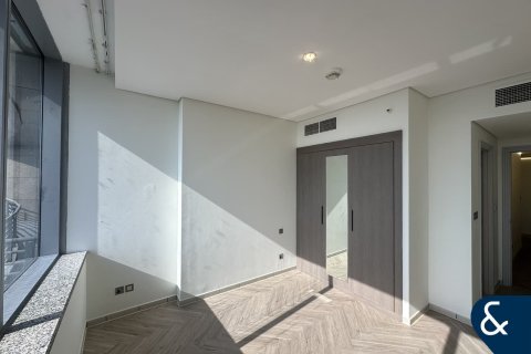 Apartmen di DIFC, Dubai, UAE 2 bilik tidur, 158 meter persegi № 668522 - foto 7