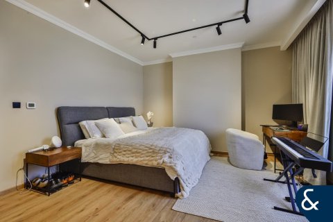 Apartment til leje i Jumeirah Beach Residence, Dubai, UAE 2 soveværelser, 136 kvm № 668521 - foto 11