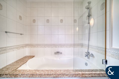 Vila v Palm Jumeirah, Dubai, SAE 5 ložnice, 622 m² Č.: 668520 - fotografie 7