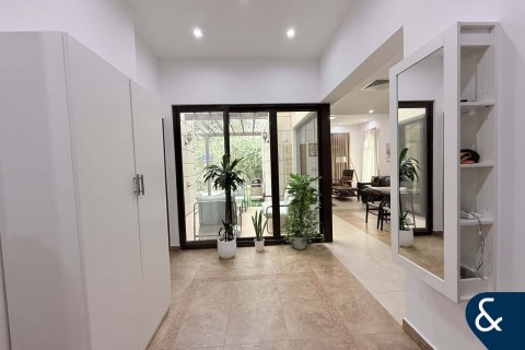 Vila v Mudon, Dubai, SAE 4 ložnice, 390 m² Č.: 668518 - fotografie 3