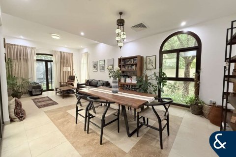 Vila v Mudon, Dubai, SAE 4 ložnice, 390 m² Č.: 668518 - fotografie 2