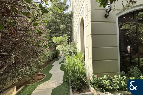 Vila v Mudon, Dubai, SAE 4 ložnice, 390 m² Č.: 668518 - fotografie 8