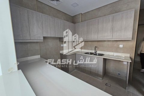 Villa in Mina Al Arab, Ras Al Khaimah, UAE 4 bedrooms, 353 sq.m. № 611681 - photo 11