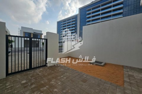 Villa in Mina Al Arab, Ras Al Khaimah, UAE 4 bedrooms, 353 sq.m. № 611681 - photo 28