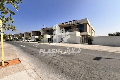 تاون هاوس للبيع في Mina Al Arab، رأس الخيمة، الإمارات العربية المتحدة 3 غرفة نوم ، 237.6 متر مربع ، رقم 611669 - صورة 1