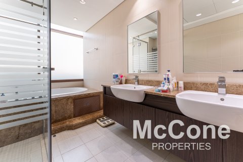 Řadový dům v Meydan, Dubai, SAE 4 ložnice, 218.04 m² Č.: 587177 - fotografie 17