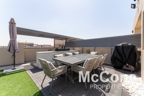 Řadový dům v Meydan, Dubai, SAE 4 ložnice, 218.04 m² Č.: 587177 - fotografie 23