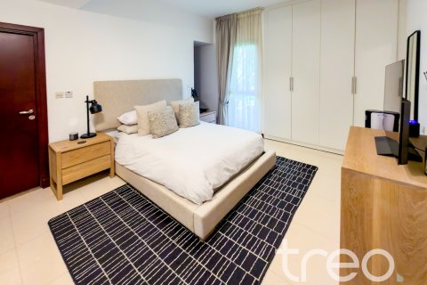 Villa te koop in Arabian Ranches, Dubai, VAE 5 slaapkamers, 450.49 vr.m., nr 753620 - foto 9