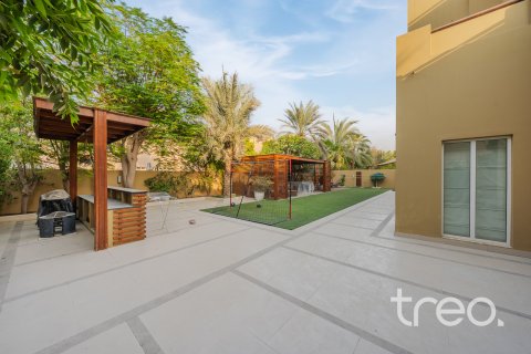Villa zum Verkauf in Arabian Ranches, Dubai, VAE 7 Schlafzimmer, 505.67 m2 Nr. 753618 - Foto 26