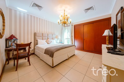 Müüa villa asukohaga Arabian Ranches, Dubai, AÜE: 5 magamistoaga, 493.22 m² Nr 753619 - pilt 13