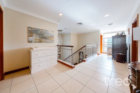 Müüa villa asukohaga Arabian Ranches, Dubai, AÜE: 5 magamistoaga, 493.22 m² Nr 753619 - pilt 9