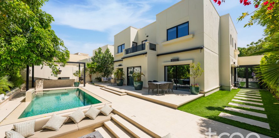 Vila u Meadows, Dubai, UAE 408.77 m2, 5 spavaćih soba Br. 753614