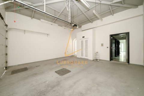 Vilă de închiriat în Jumeirah Park, Dubai, EAU 3 dormitoare, 861 mp. №718669 - poză 11