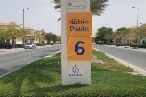 Vilă de închiriat în Jumeirah Park, Dubai, EAU 3 dormitoare, 861 mp. №718669 - poză 18