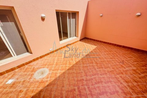 Villa uthyres i Umm Suqeim, Dubai, UAE 3 sovrum, 325.2 kvm Nr. 628657 - fotografi 17