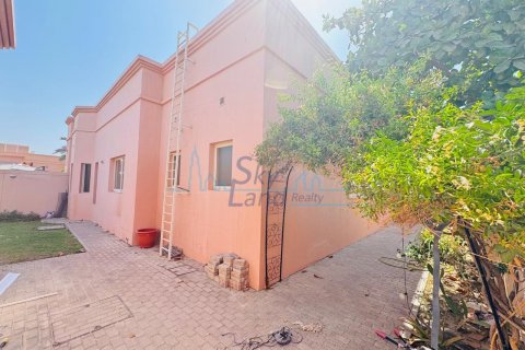 Villa uthyres i Umm Suqeim, Dubai, UAE 3 sovrum, 325.2 kvm Nr. 628657 - fotografi 21