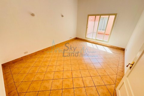 Villa uthyres i Umm Suqeim, Dubai, UAE 3 sovrum, 325.2 kvm Nr. 628657 - fotografi 8