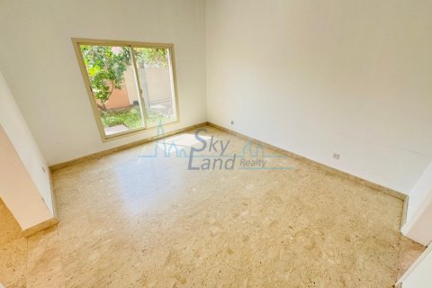 Villa uthyres i Umm Suqeim, Dubai, UAE 3 sovrum, 325.2 kvm Nr. 628657 - fotografi 9