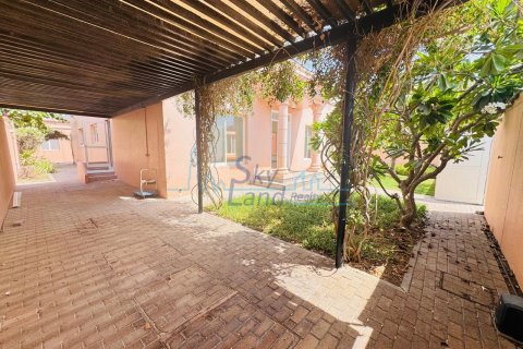 Villa uthyres i Umm Suqeim, Dubai, UAE 3 sovrum, 325.2 kvm Nr. 628657 - fotografi 15