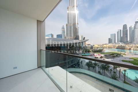 Apartment in Palm Jumeirah, Dubai, UAE 2 bedrooms, 111.60994808 sq.m. № 595246 - photo 1
