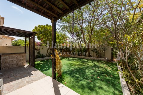 Vila v Arabian Ranches, Dubai, SAE 3 ložnice, 243.40586000 m² Č.: 595243 - fotografie 3