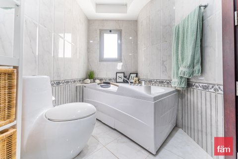 Villa in vendita a Al Furjan, Dubai, EAU 4 camere da letto, 225.5 mq. № 645748 - foto 7