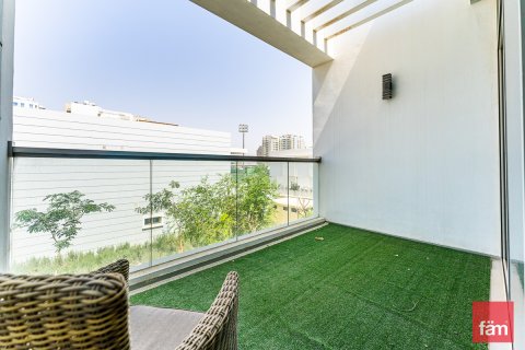 Villa sa Al Furjan, Dubai, UAE 4 silid-tulugan, 225.5 sq.m. № 645748 - larawan 1