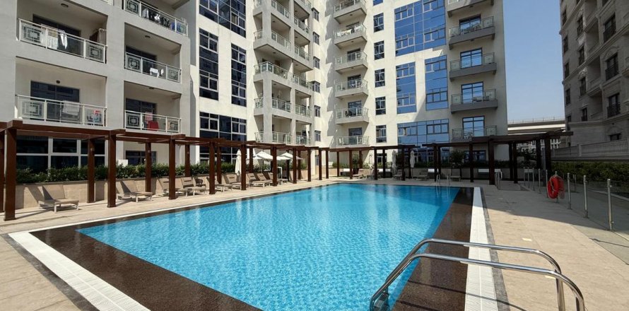 Apartman u Al Furjan, Dubai, UAE 195.4 m2, 2 spavaćih soba Br. 645750