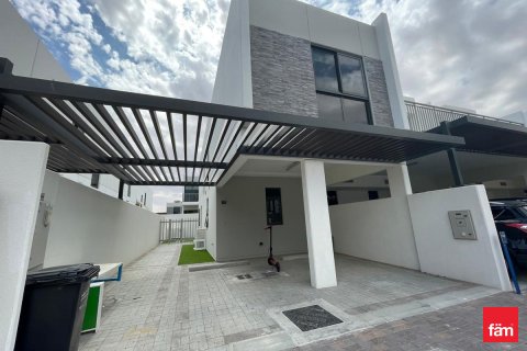 Villa a Dubai, EAU 3 camere da letto, 174.8 mq. № 691261