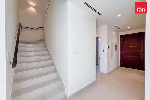 Зняти в оренду віллу в Дубай, ОАЕ 4 спальні, 334.6м2, № 692896 - фото 20