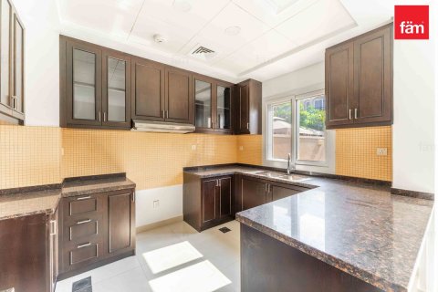 Σπίτι σε Dubai, ΗΑΕ 2 υπνοδωμάτια, 172.4 τ.μ. Αρ. 692898 - φωτογραφία 8