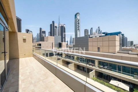 Apartment in Business Bay, Dubai, UAE 1 bedroom, 113 sq.m. № 602037 - photo 9