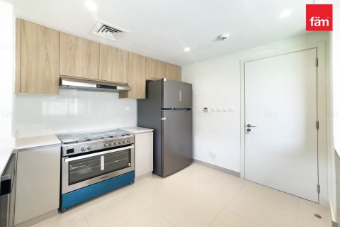 Vila u Dubai, UAE 4 spavaćih soba, 467.6 m2 Br. 693089 - fotografija 3