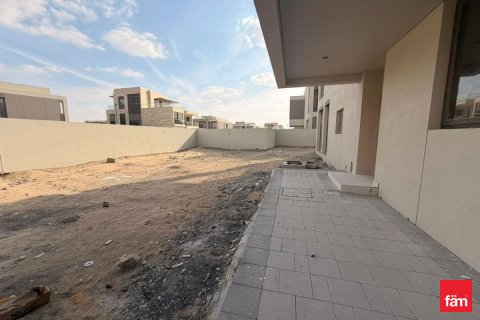 فيلا للبيع في دبي، الإمارات العربية المتحدة 4 غرفة نوم ، 467.6 متر مربع ، رقم 693089 - صورة 2