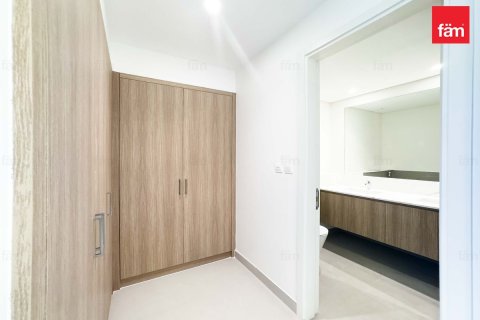 Vila u Dubai, UAE 4 spavaćih soba, 467.6 m2 Br. 693089 - fotografija 11