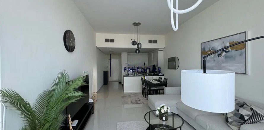 Wohnung in Dubai, VAE: 1 Schlafzimmer, 81.7 m2 Nr. 693091