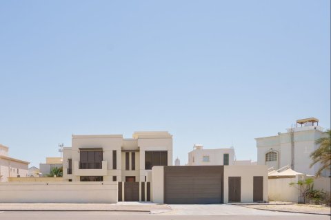 Villa à Shakhbout City, Abu Dhabi, EAU: 6 chambres, 2157.91 m2 № 750411
