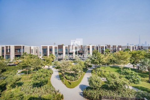 Vilë në Jumeirah, Dubai, Emiratet e Bashkuara Arabe 5 dhoma gjumi, 373 m2. № 592222 - Foto 8