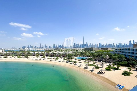 Apartment in Jumeirah, Dubai, UAE 1 bedroom, 150 sq.m. № 592262 - photo 1