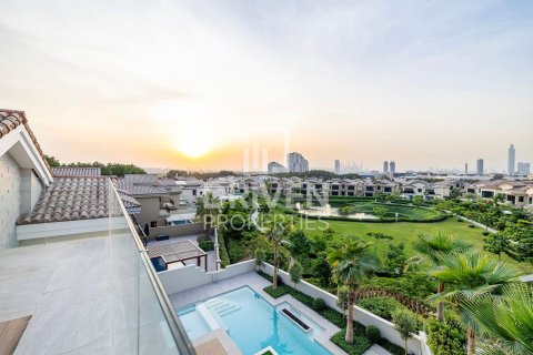 Vila u gradu Jumeirah Golf Estates, Dubai, UAE 7 spavaće sobe, 1022 m2 Br. 683157 - Slika 27