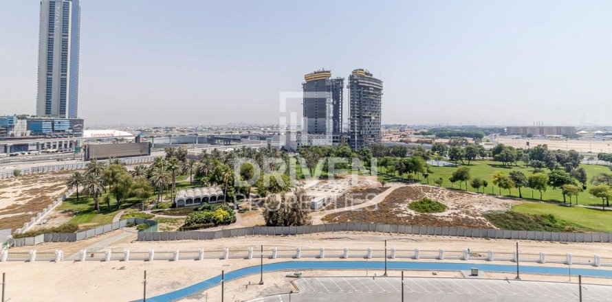 Al Wasl、Dubai、UAEにあるマンション 1ベッドルーム、91 m2 No682735